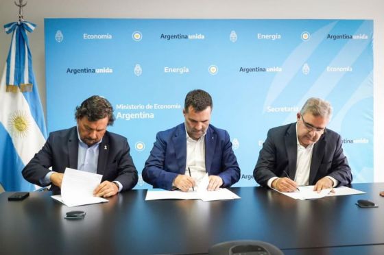 84026-mas-de-108-mil-familias-saltenias-tienen-garantizada-la-tarifa-social-de-energia-con-un-acuerdo-firmado-por-saenz