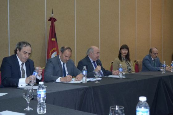 84418-los-tres-poderes-del-estado-trabajan-en-la-modernizacion-del-sistema-de-justicia-de-salta