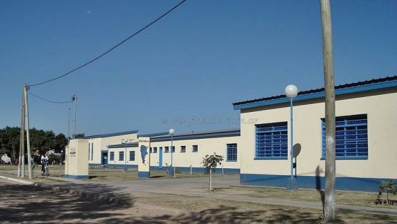 87393-se-entrega-agua-potable-en-escuelas-de-tartagal-general-mosconi-y-aguaray