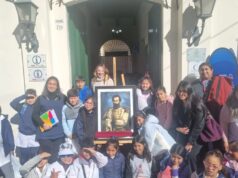 Miles de turistas se sumaron a los festejos de Güemes en la ciudad de Salta