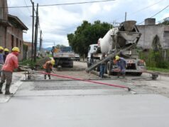 Recuperan la Av. YPF en B° Mosconi para optimizar la circulación vehicular