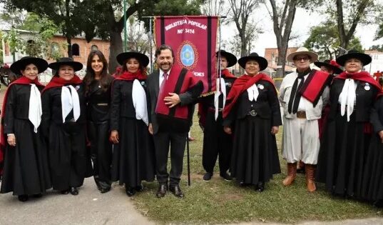 El gobernador Sáenz encabezó el inicio de los homenajes al General Güemes