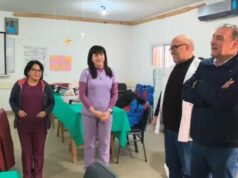 El ministro Mangione supervisó en Apolinario Saravia las acciones de control por el brote de varicela