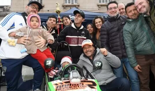 Educación, innovación tecnológica y desarrollo laboral: Sáenz participó de la gran muestra Estudiá Salta que convocó a miles de jóvenes y familias