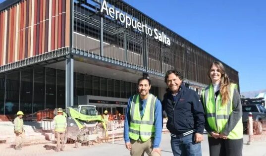 Sáenz: “La ampliación del aeropuerto de Salta es la obra aeroportuaria más importante del país después de Ezeiza y Aeroparque”