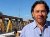 Puentes sobre el río Vaqueros y Circunvalación: Sáenz supervisó la obra que avanza con asistencia financiera provincial