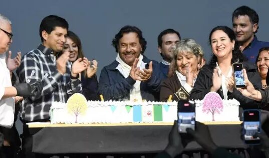 Sáenz acompañó al pueblo de Orán en los festejos por los 232 años de su fundación y fiestas patronales