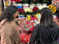 “Más gente entra y hace compras”: renovaron la Esquina de las Flores
