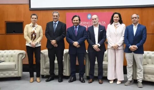 El Gobernador destacó los avances de la Red Provincial de Tele-ACV y la ampliación de la atención en el interior